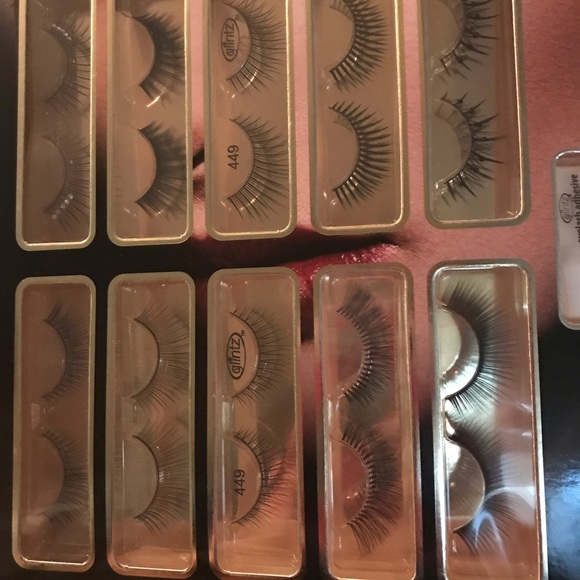 FALSIES - Picture 3 of 4